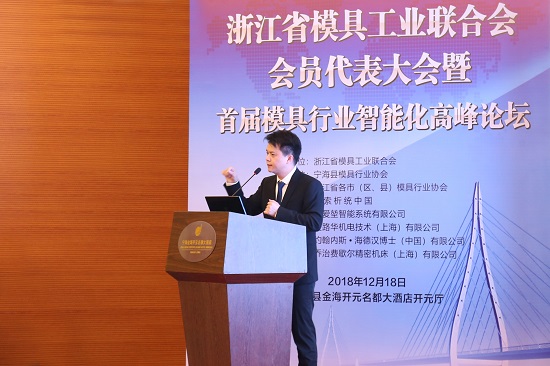彭1.jpg